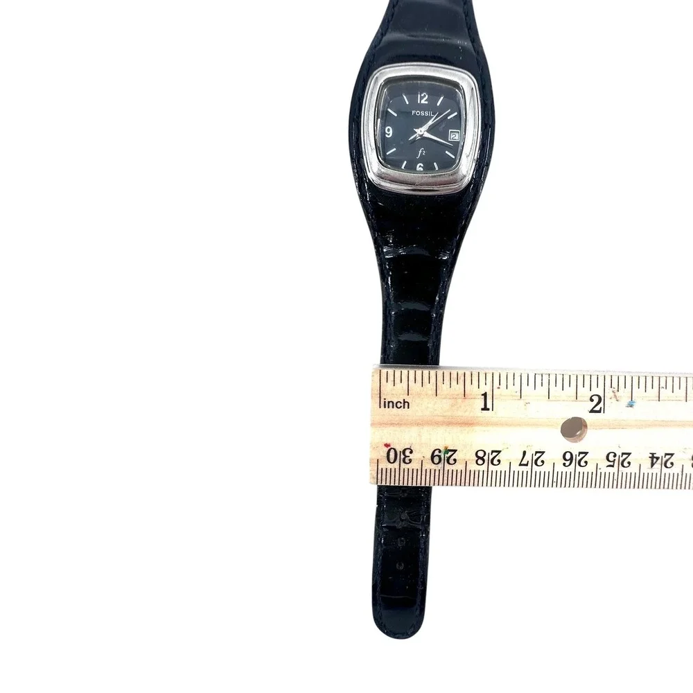 Vintage Fossil Womens Black Patent Leather Cuff Watch Date New Battery